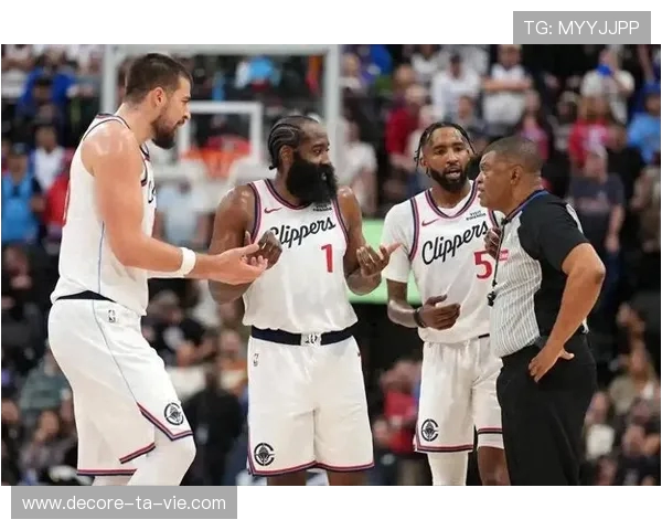 原创惨遭逆转,4连败,快船110-114独行侠,谁是罪魁祸首,数据不说谎